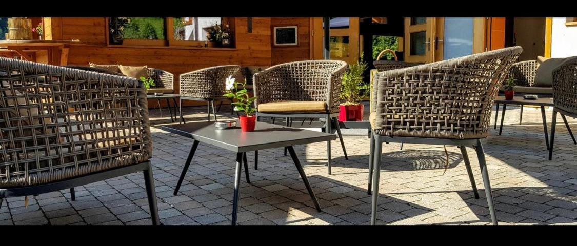 Restaurant Les Verines Chamoson エクステリア 写真